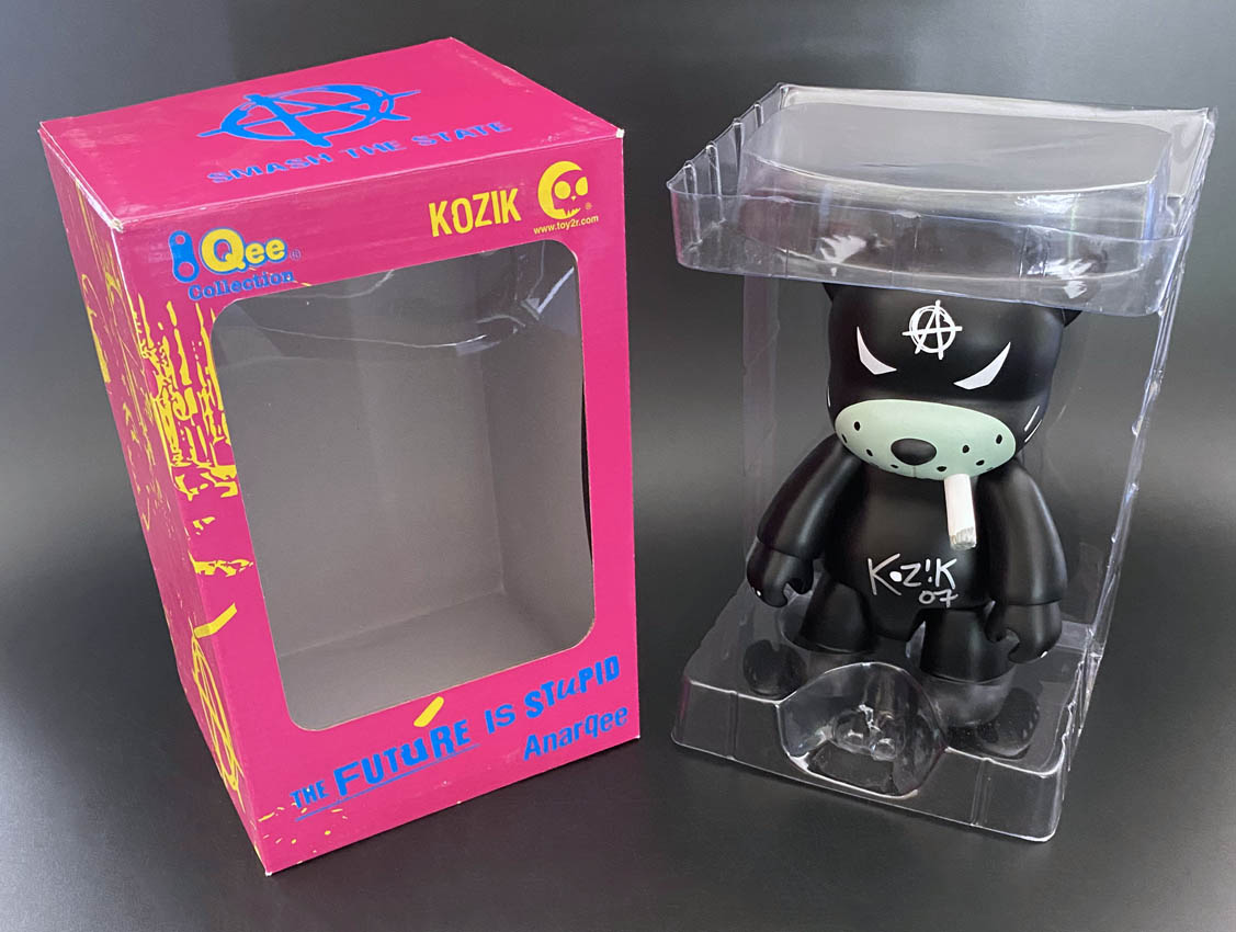 Frank Kozik SIGNED Toy2R 8