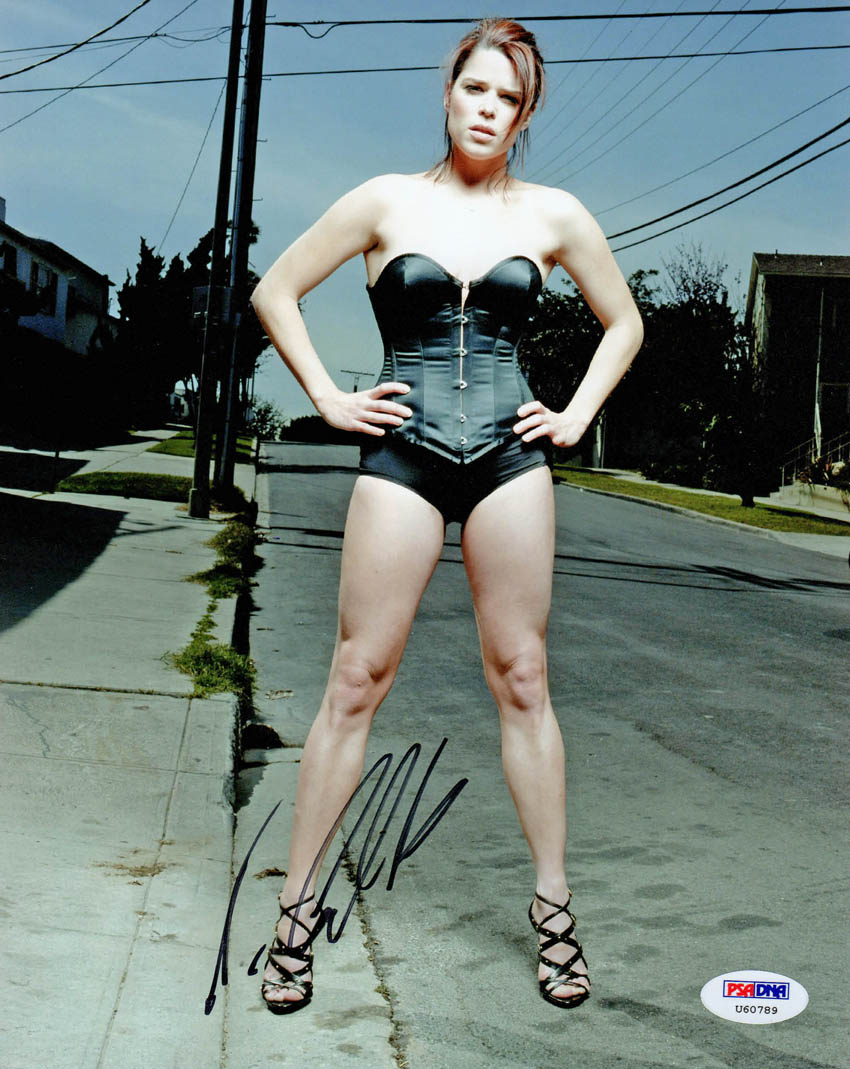 Neve Campbell Signed 8x10 Photo Wild Things Scream Sexy Psadna 1083